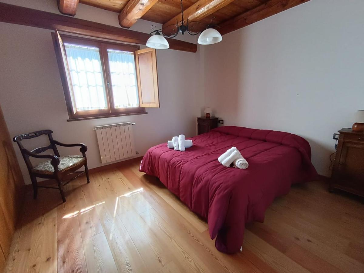 Alla Piana Apartment Varallo Bagian luar foto
