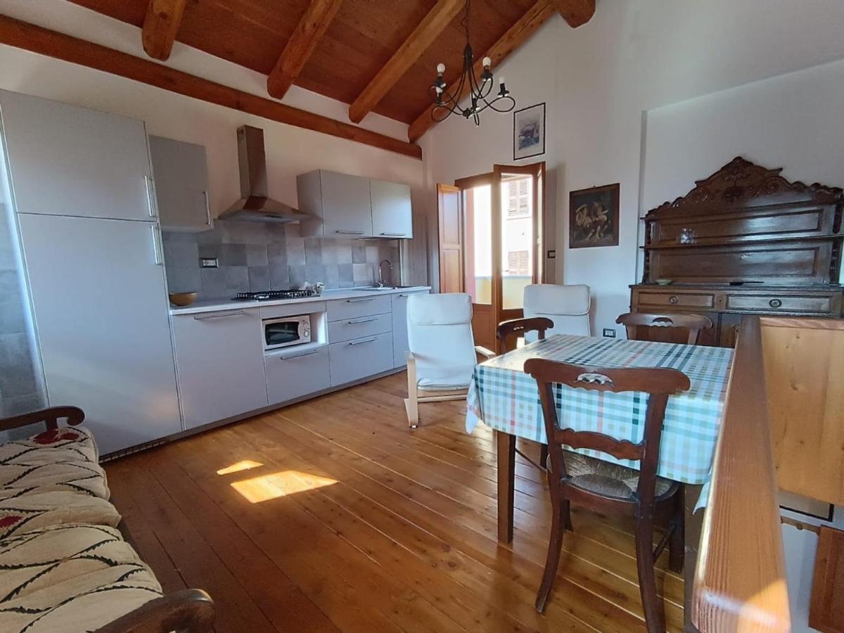 Alla Piana Apartment Varallo Bagian luar foto