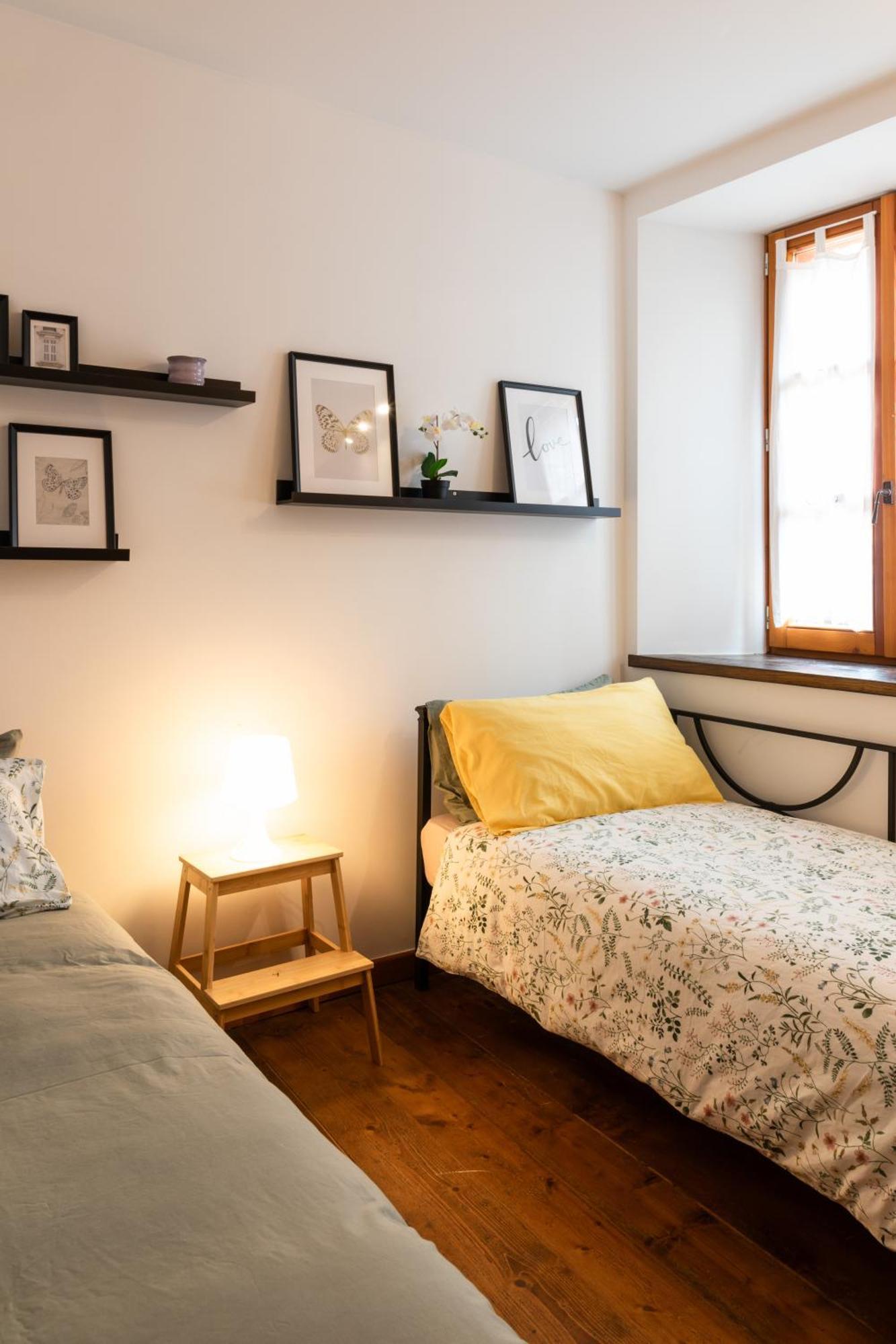 Alla Piana Apartment Varallo Bagian luar foto