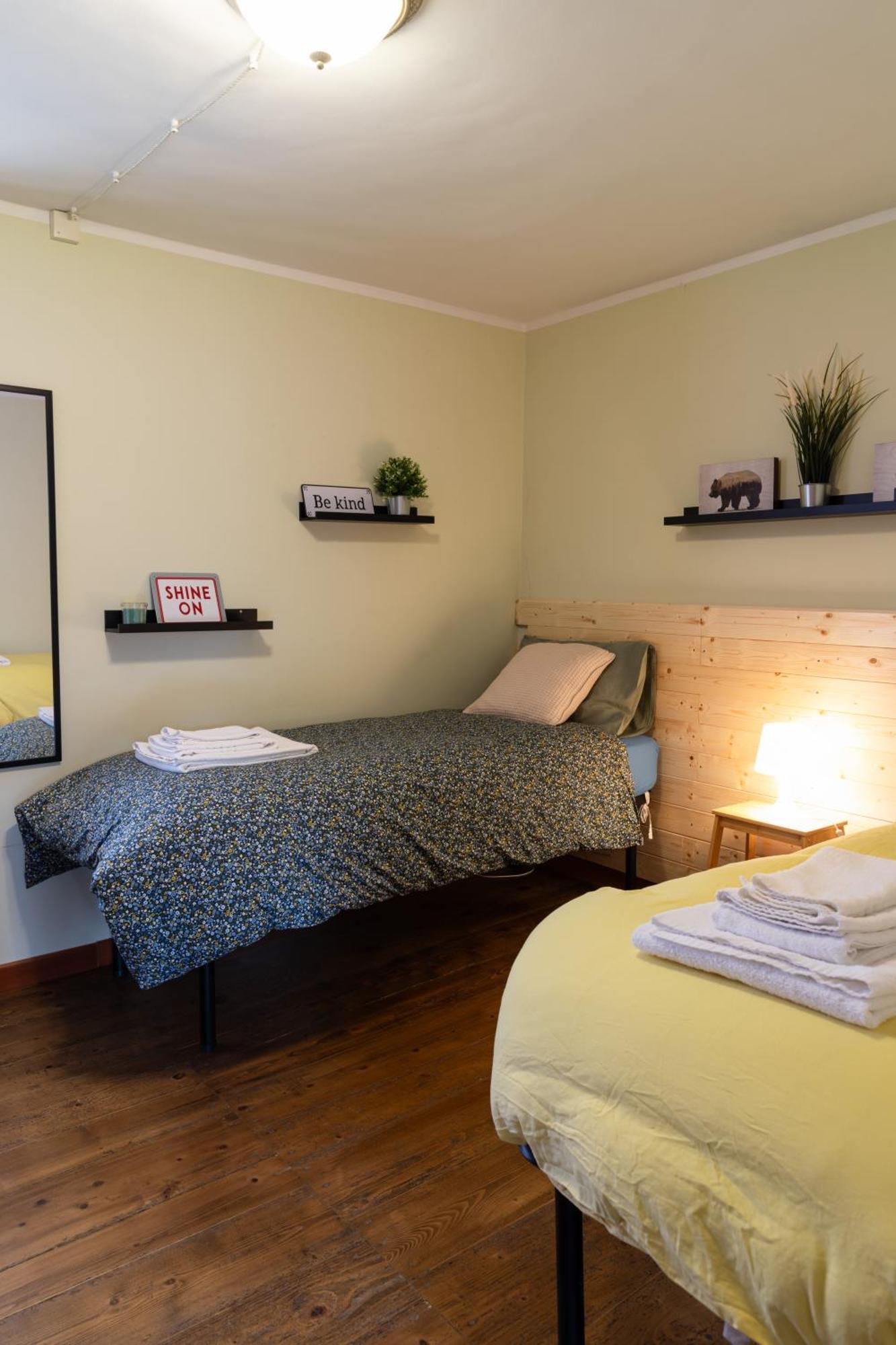 Alla Piana Apartment Varallo Bagian luar foto